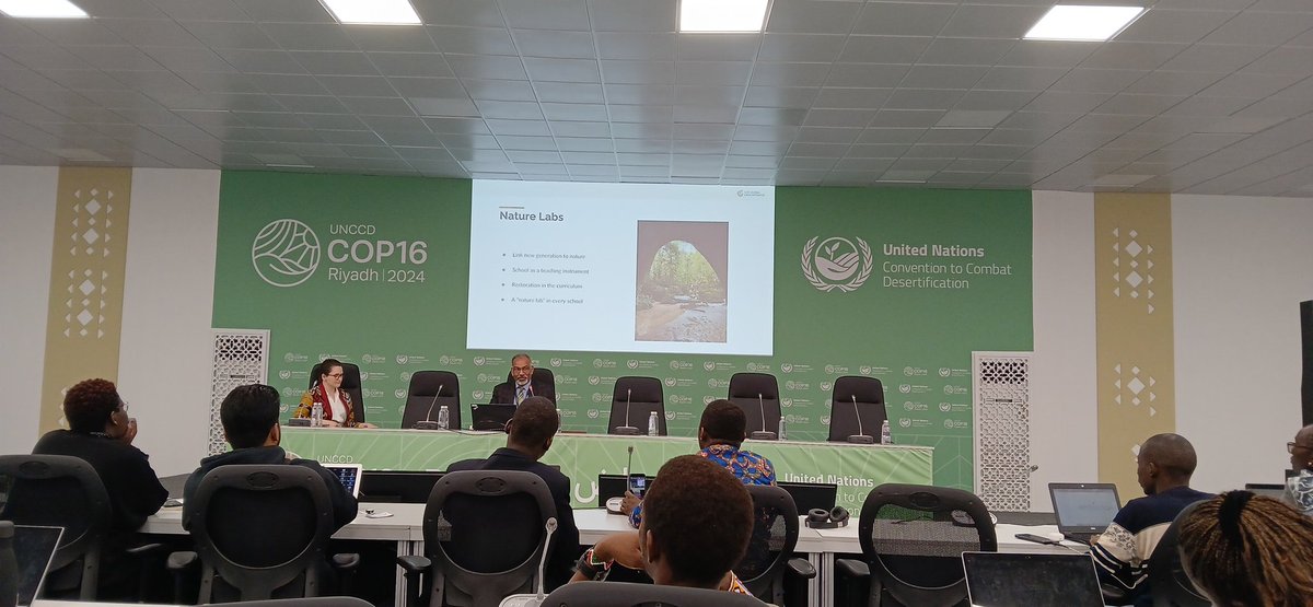 Enocka_Odongo's tweet photo. Sustainable agriculture should be part of the curriculum for students to create land restoration youngstars.
The future belongs to the youth and the youth must also strive to create a better future.
#COP16Riyadh
#OurLandOurFuture https://t.co/MXYB1et5DG