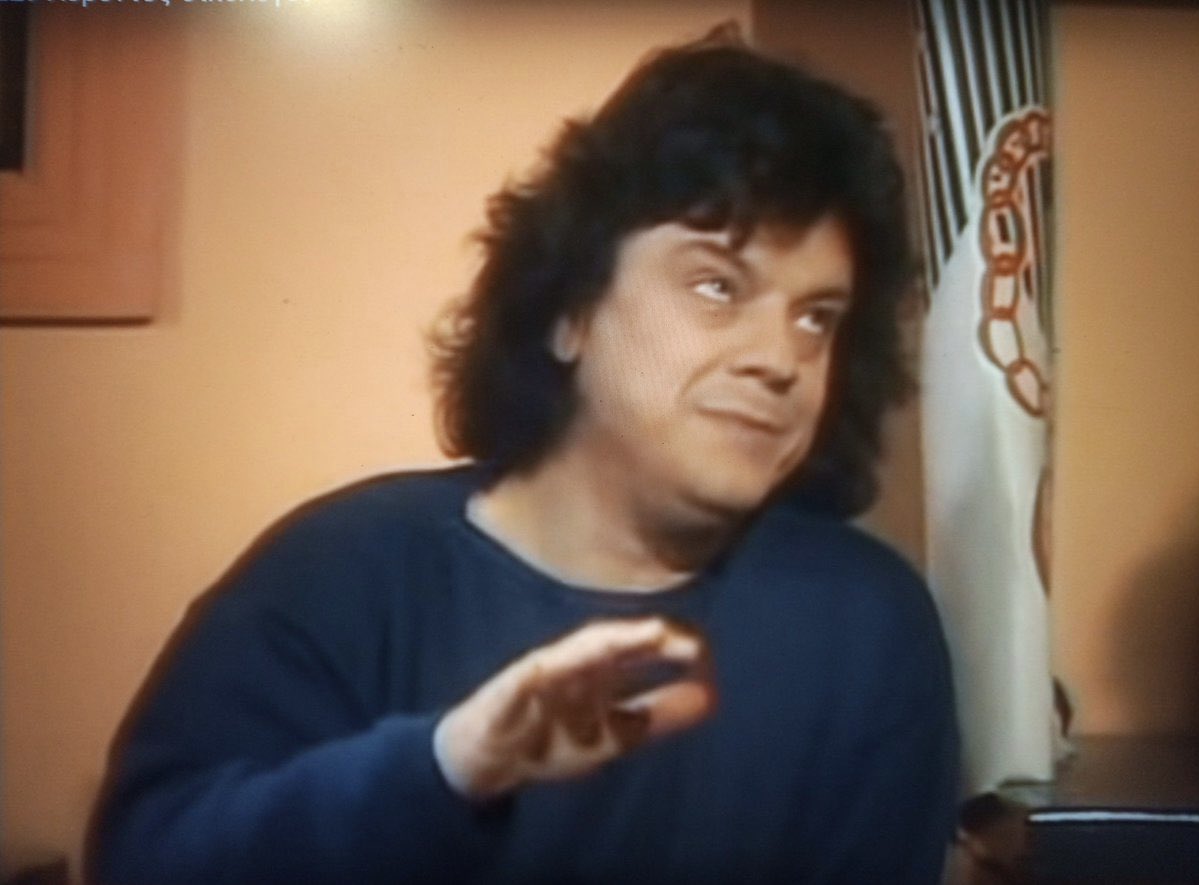 «Να πούμε και χρόνια πολλά σε όσους γιορτάζουν»