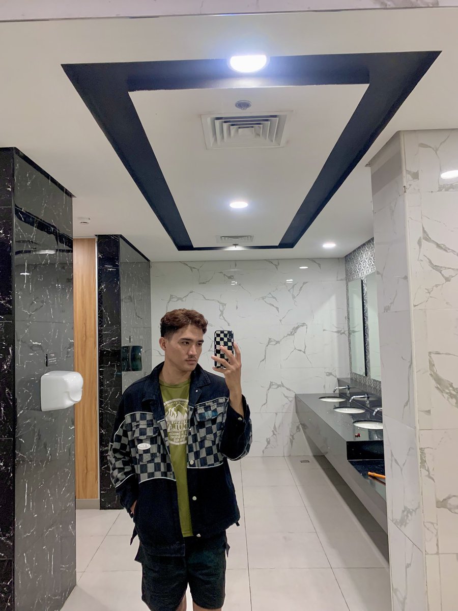 kupidosss's tweet photo. 🚽 https://t.co/F6BIVnpMcw
