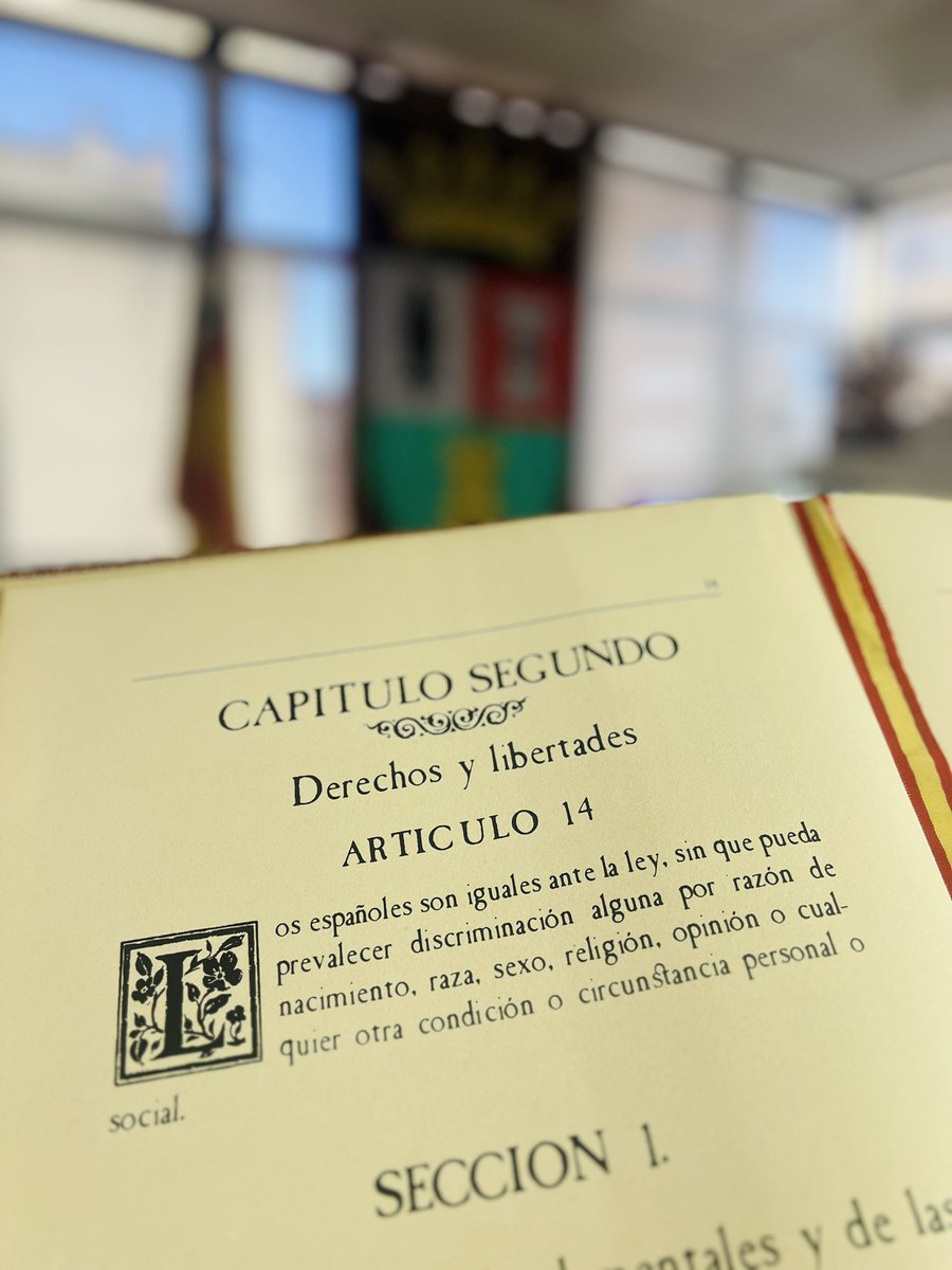 MartaBenifaio's tweet image. Feliç dia #Drets #Llibertats #Democràcia #Futur #Avancem #Diaconstitucionespanola