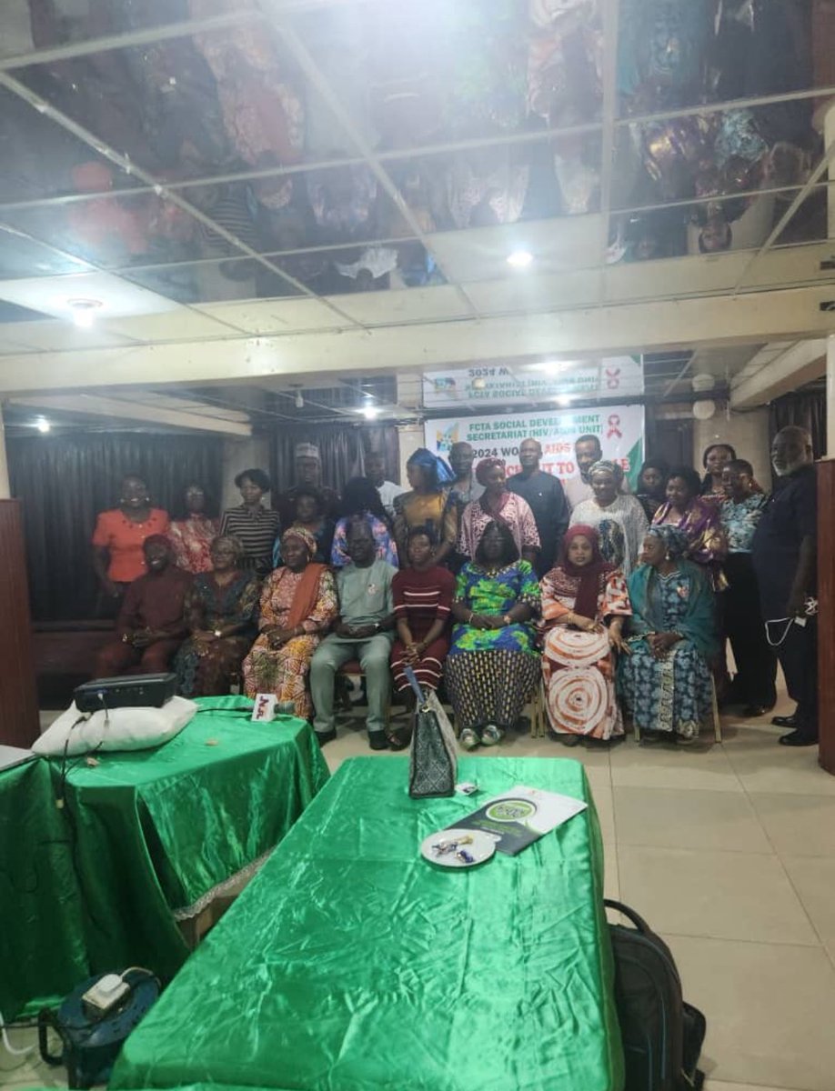 drhadiza_'s tweet photo. I graced the 2024 World AIDS Day Elite Reach-Out to People Living with HIV/AIDS and Awards Day. The event was organized by the FCTA Social Development Secretariat (HIV/AIDS Unit) and held at the Banquet Hall, Top Rank Hotels Ltd., Gimbiya Street, Area 11, Garki, Abuja. https://t.co/GLX6vAvZqs
