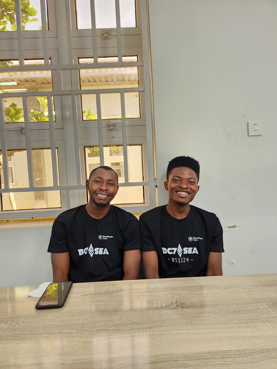 kingofrimo's tweet photo. Had a great time at DEVCON7 Kaduna Meetup @EFDevcon @Blockheaderweb3 learnt a lot on blockchain, its opportunities and how to leverage my skills in the Web3 space. And also not about just skills but the networking get you so far.
#DevconSEA https://t.co/zHIuCXkokY