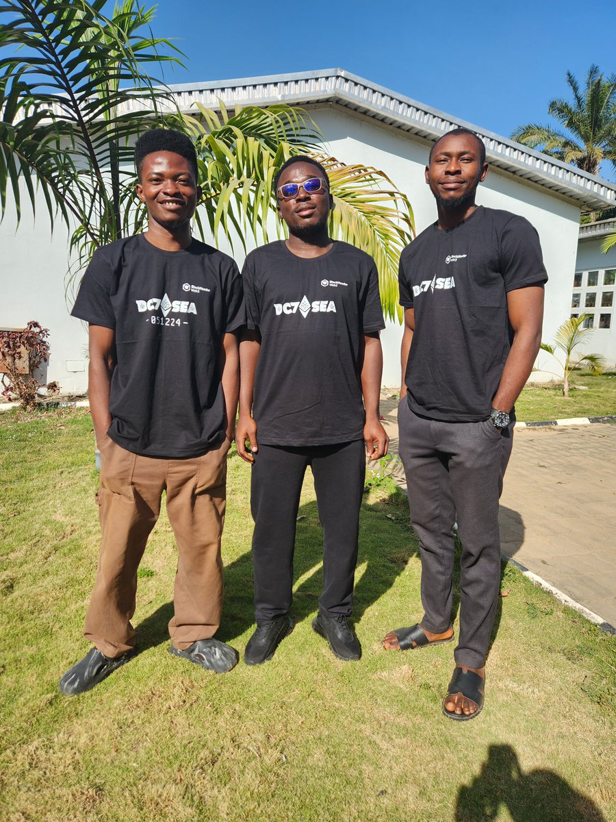 kingofrimo's tweet photo. Had a great time at DEVCON7 Kaduna Meetup @EFDevcon @Blockheaderweb3 learnt a lot on blockchain, its opportunities and how to leverage my skills in the Web3 space. And also not about just skills but the networking get you so far.
#DevconSEA https://t.co/zHIuCXkokY