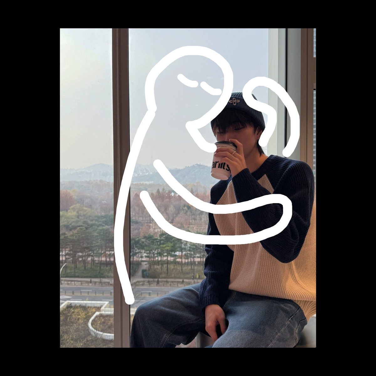 rootinforxnghan's tweet photo. i wanna hug him https://t.co/gW3TNacpJP