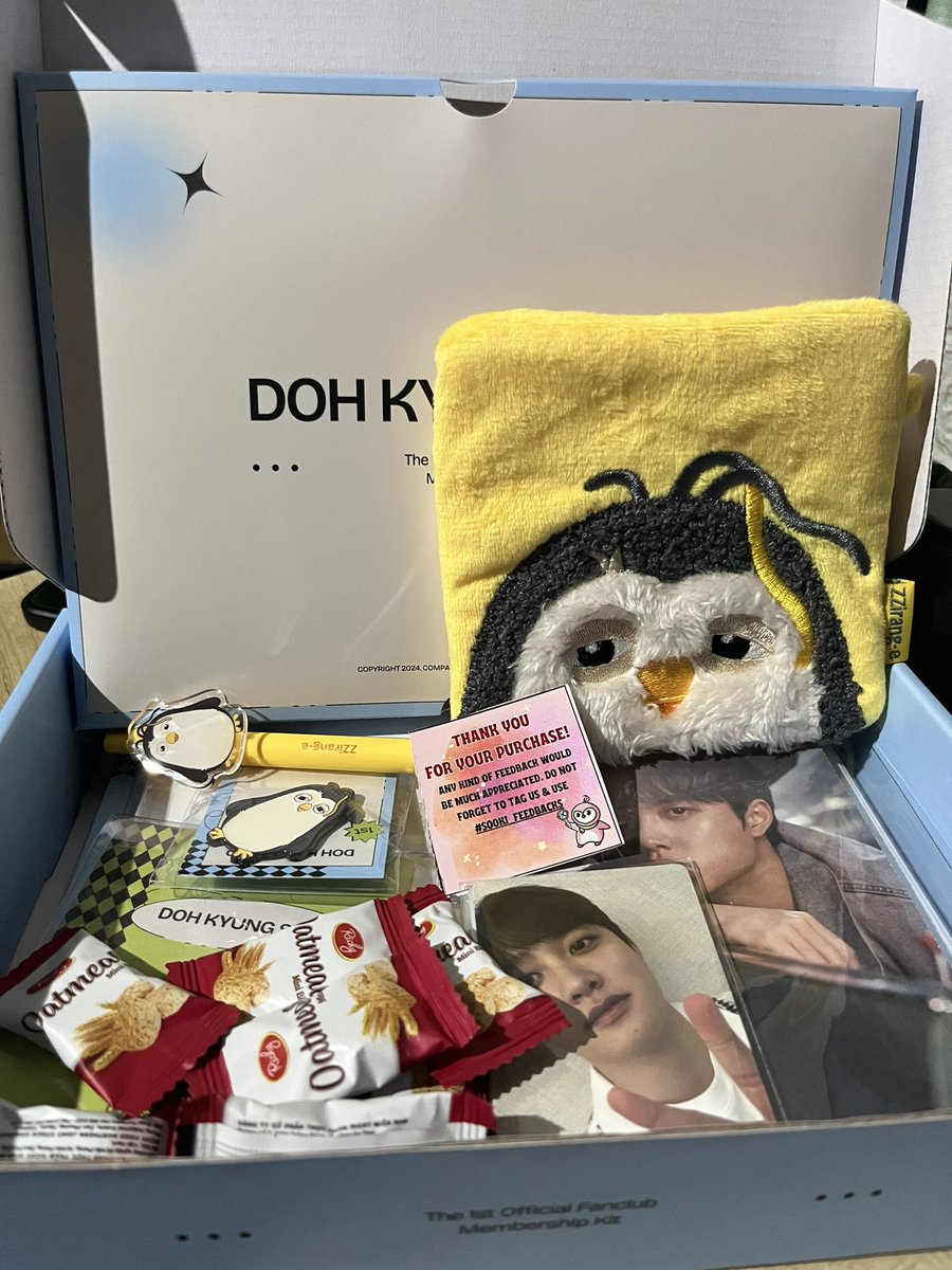 rosoolie's tweet photo. Thanks so much, @soocutecart sooki!! 💗
Pogi pogi and kyutiiieee ng dumating, worth the wait! Thank you din for assisting me to claim my kit. Sana masarap ulam mo palagiiii 🥰
#Dohkyungsoo #TheFirstOfficialFanclub #MembershipKit @companysoosoo_ https://t.co/bLbVqoayh3