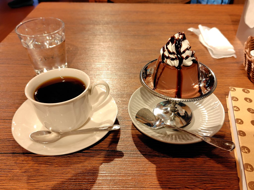 en7iro's tweet photo. ほんっっっとうに久しぶりに1人カフェの時間(ᵕ◡ᵕ*)
ボーっとするの大事ー܀ꕤ୭*

#お出かけ https://t.co/dY1QLj26Jz