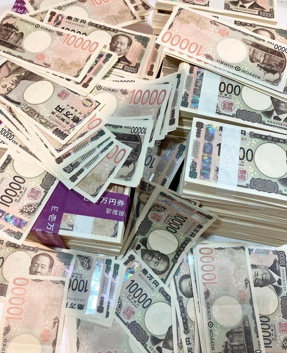 imadberrada6's tweet photo. 10万円いらないですか？

欲しい方以外は無視してください。

お一人10万円
【フォロー・いいね】だけで配布

リプ「現金」「PayPay」

※受け取りはプロフ https://t.co/YD8VRMhp8m
