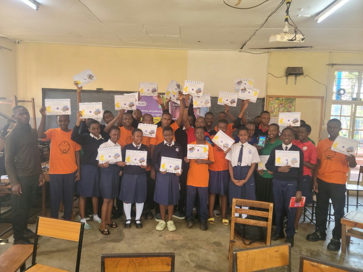 Creative Child Foundation🤗 tweet media