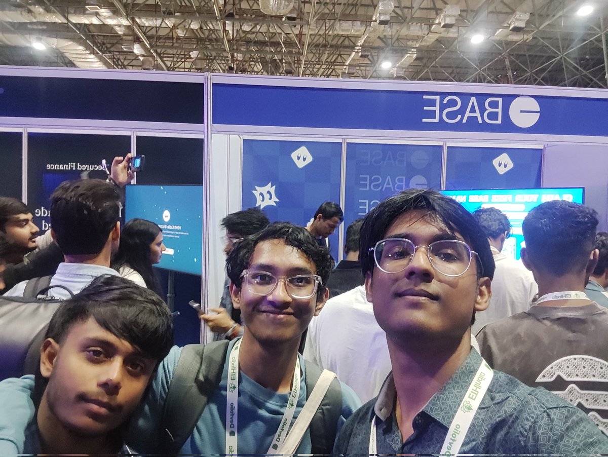 ArghyaChow14's tweet photo. we at base lfggggggg
#coinbased #Indiaonchain #Basedindia #BasenameAtIBW https://t.co/dGz4XSvWkr