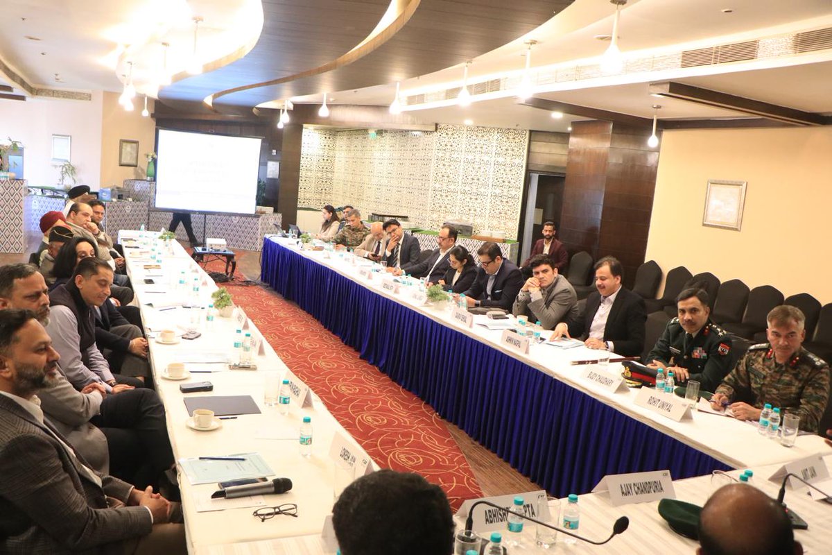 VajraCorps_IA's tweet photo. #IndianArmy
#OnPathofTransformation
#IndianArmyNationBuilding

With the prime agenda of integrating & synergising capabilities of Industry and Academia aimed at facilitating #TechInfusion & #SelfReliance of the Field Army, GOC #VajraCorps had an insightful discussion with Industry Partners during the Punjab State Council Meeting organised by #CII. Such interactions go a long way in having a lasting impact towards #CapabilityDevelopment & evolving sustainable growth models for defence industries in Punjab as well as Pan India promoting #MakeinIndia.

@adgpi
@pro_defence
@westerncomd_IA 
@cii
@iitropar
@lpujalandhar
