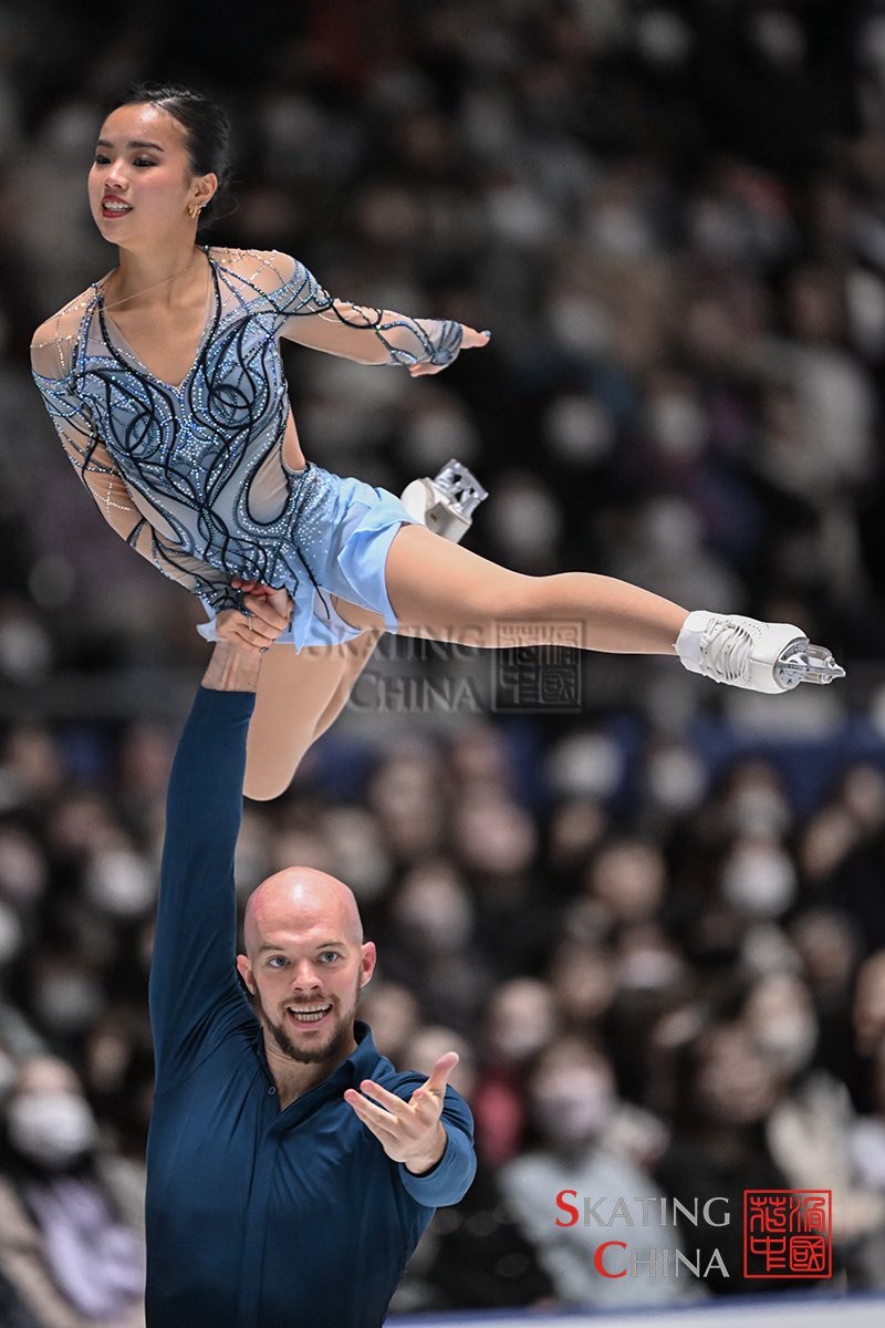 SkatingChina's tweet photo. Ellie Kam/Danny OShea in NHK Trophy https://t.co/tkT5rwzYgE