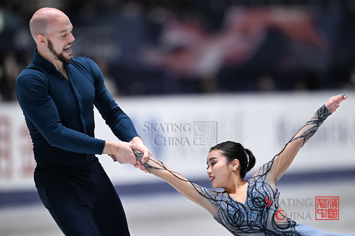 SkatingChina's tweet photo. Ellie Kam/Danny OShea in NHK Trophy https://t.co/tkT5rwzYgE