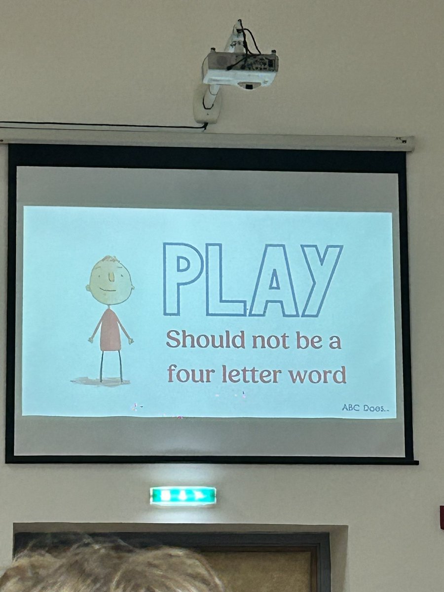 𝐺𝑒𝑜𝑟𝑔𝑖𝑒 👩🏽‍🏫 tweet media