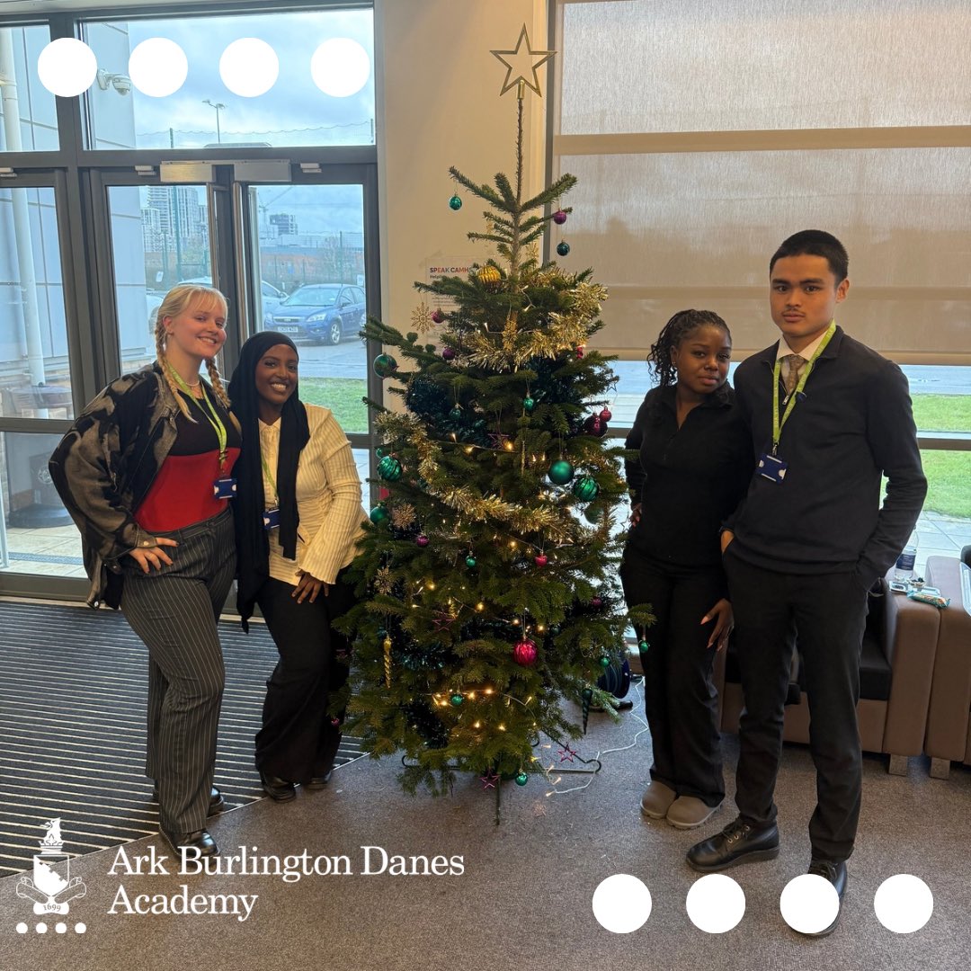 ArkBDA's tweet photo. 🎄 Yesterday the BDA trees were decorated! What a great and joyful activity! Thanks to our amazing students who made the trees look fantastic! 🎉

#tree #christmastree #decorate #festival https://t.co/tip2Uyov0f