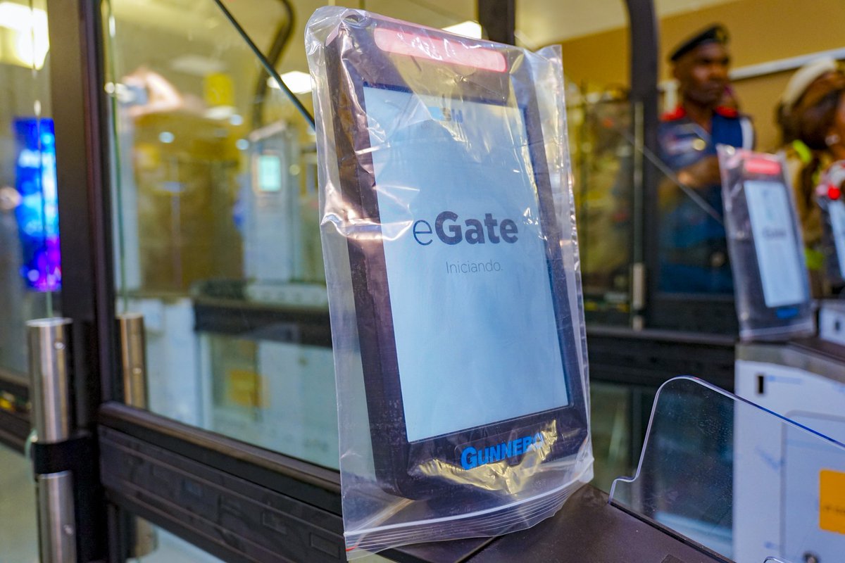 JOBSON_EWALEFOH's tweet photo. 🌍 Welcome to the future of travel!
Nigeria’s e-Gate System is here to make airport immigration faster and hassle-free. Say goodbye to long queues and hello to seamless entry! 🇳🇬✨ https://t.co/G0h9IFCyhl