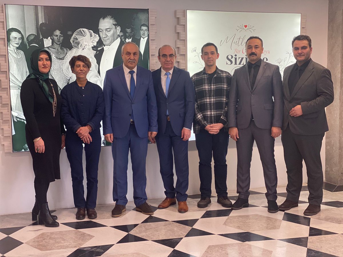 Keçiören Nüfus Müdürlüğü (@nufuskecioren) on Twitter photo Keçiören İlçe Nüfus Müdürümüz Sayın Akın Gülen ve arkadaşlarımız Keçiören Belediyesi Evlendirme Memurluğunu ziyaret ederek iş ve işlemlerin denetimini gerçekleştirdi.
<a href="/itasyapan/">İbrahim Taşyapan</a>
<a href="/edizsurucu/">Ediz Sürücü 🇹🇷🇹🇷🇹🇷</a>
<a href="/TCNufus/">Nüfus ve Vatandaşlık İşleri Genel Müdürlüğü</a>
<a href="/ankara_il/">Ankara İl Nüfus ve Vatandaşlık Müdürlüğü</a>
<a href="/MustafaGungorlu/">Mustafa GÜNGÖRLÜ</a>
<a href="/keciorenkymkm/">KEÇİÖREN KAYMAKAMLIĞI</a>
<a href="/gulen36/">Akın GÜLEN</a> Keçiören İlçe Nüfus Müdürümüz Sayın Akın Gülen ve arkadaşlarımız Keçiören Belediyesi Evlendirme Memurluğunu ziyaret ederek iş ve işlemlerin denetimini gerçekleştirdi.
<a href="/itasyapan/">İbrahim Taşyapan</a>
<a href="/edizsurucu/">Ediz Sürücü 🇹🇷🇹🇷🇹🇷</a>
<a href="/TCNufus/">Nüfus ve Vatandaşlık İşleri Genel Müdürlüğü</a>
<a href="/ankara_il/">Ankara İl Nüfus ve Vatandaşlık Müdürlüğü</a>
<a href="/MustafaGungorlu/">Mustafa GÜNGÖRLÜ</a>
<a href="/keciorenkymkm/">KEÇİÖREN KAYMAKAMLIĞI</a>
<a href="/gulen36/">Akın GÜLEN</a>