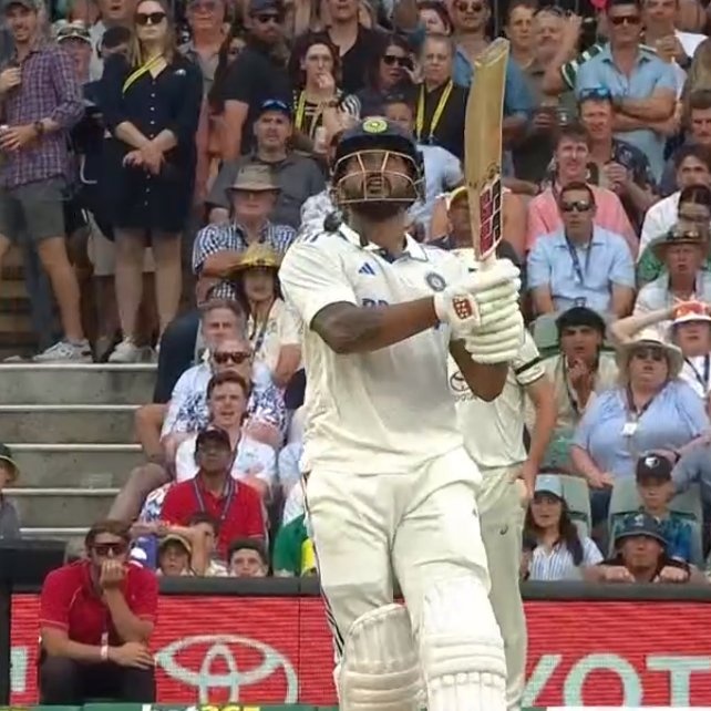 mufaddal_vohra's tweet image. NITISH KUMAR REDDY - WHAT A PLAYER.