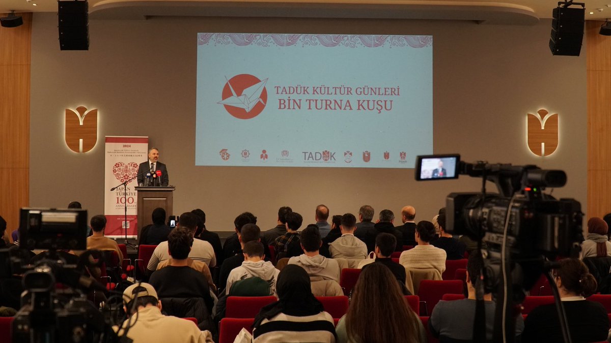 ibnhalduni's tweet photo. TADÜK Kültür Günleri Kapsamında Japon Kültür Günü Etkinliği Düzenlendi

Haberin devamı için; https://t.co/54lJhbyU78 https://t.co/cRzgbPxVZ4