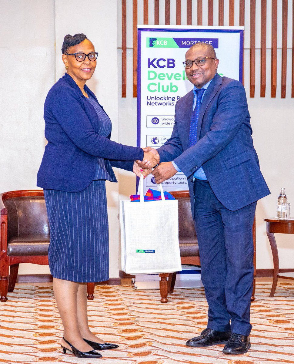 KCBInKenya's tweet photo. ✅ Partnerships are key: Addressing these challenges requires collaboration. Strategic partnerships between the private sector, government, and communities are crucial to achieving meaningful and lasting impact.
#KCBDevelopersClub #ForPeopleForBetter https://t.co/g2quM74AmZ