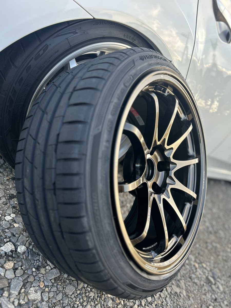 WB27_AoYg's tweet photo. 🌟New Wheel先出ししちゃいます🫣
◯RAYS CE28N-plus(SZ)
18×95+22(Face4)
◯Hankook VentusS1 evo3
225/40ZR18 92Y(XL)
諸々間に合えば年明けからこちらの仕様で行きます😆
✨お楽しみに✨
#RAYS
#CE28
#CE28Nplus
#CW2
#アコードツアラー https://t.co/tEwFhkwDx0