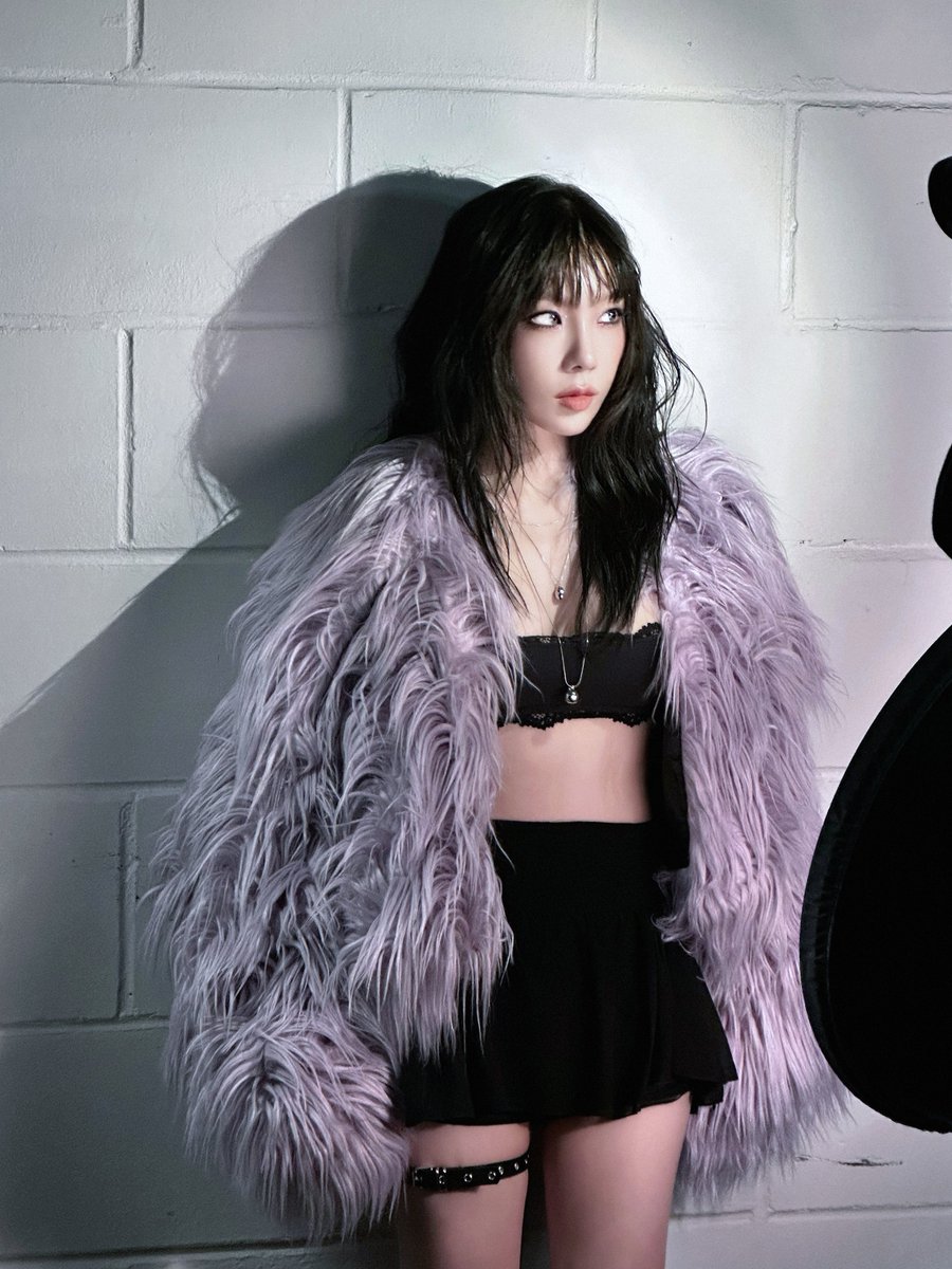 TAEYEONsmtown's tweet photo. Ｉ’ｍ ａ ｈｏｔ ｍｅｓｓ

#태연 #TAEYEON 
#LetterToMyself #TAEYEONLetterToMyself
#소녀시대 #GirlsGeneration https://t.co/Oatg5J2xuM