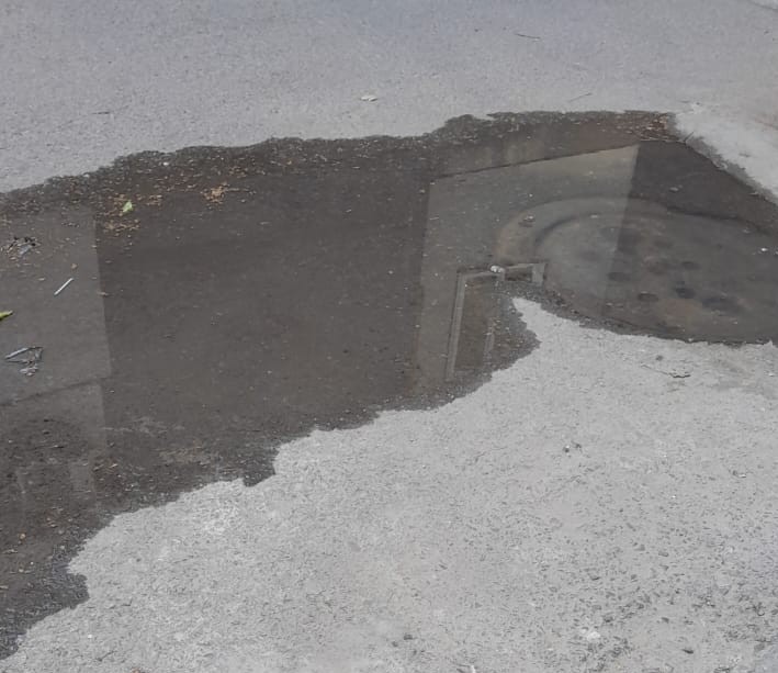 SupriyaGK's tweet photo. @MLADHANWATIAAP 

Madam, despite so many reminders on phone to you and your office, no one takes action to clear the sewerage on Q-Block, Rajouri Garden. Instead your office person fought with my mother over phone on why is she complaining. https://t.co/GraKwu6jsa
