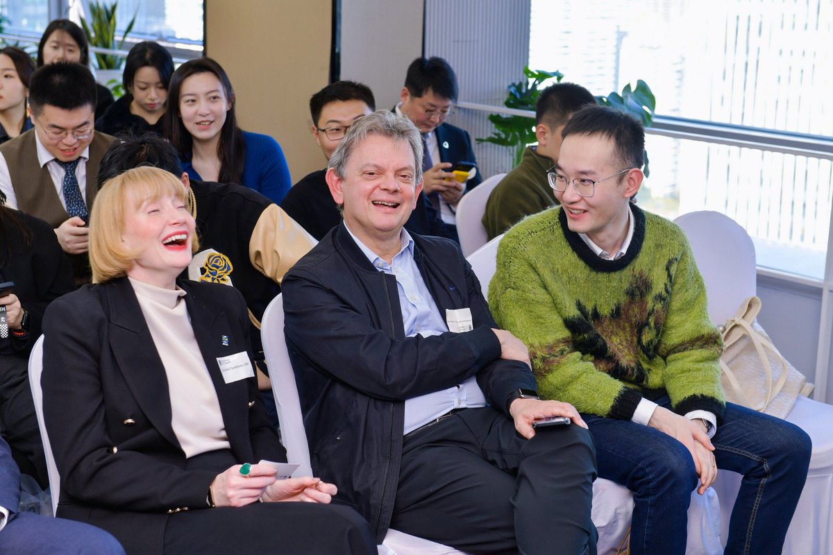 An unforgettable week on the University China Trip! We visited Beijing, Shanghai, Tianjin &amp; Guangzhou, meeting amazing students, colleagues, friends &amp; alumni. Huge thanks to <a href="/UofGVC/">Anton Muscatelli</a>, <a href="/RachelSandison/">Rachel Sandison</a> &amp; the UofG team for organising this incredible journey. Honored to contribute! 🎓