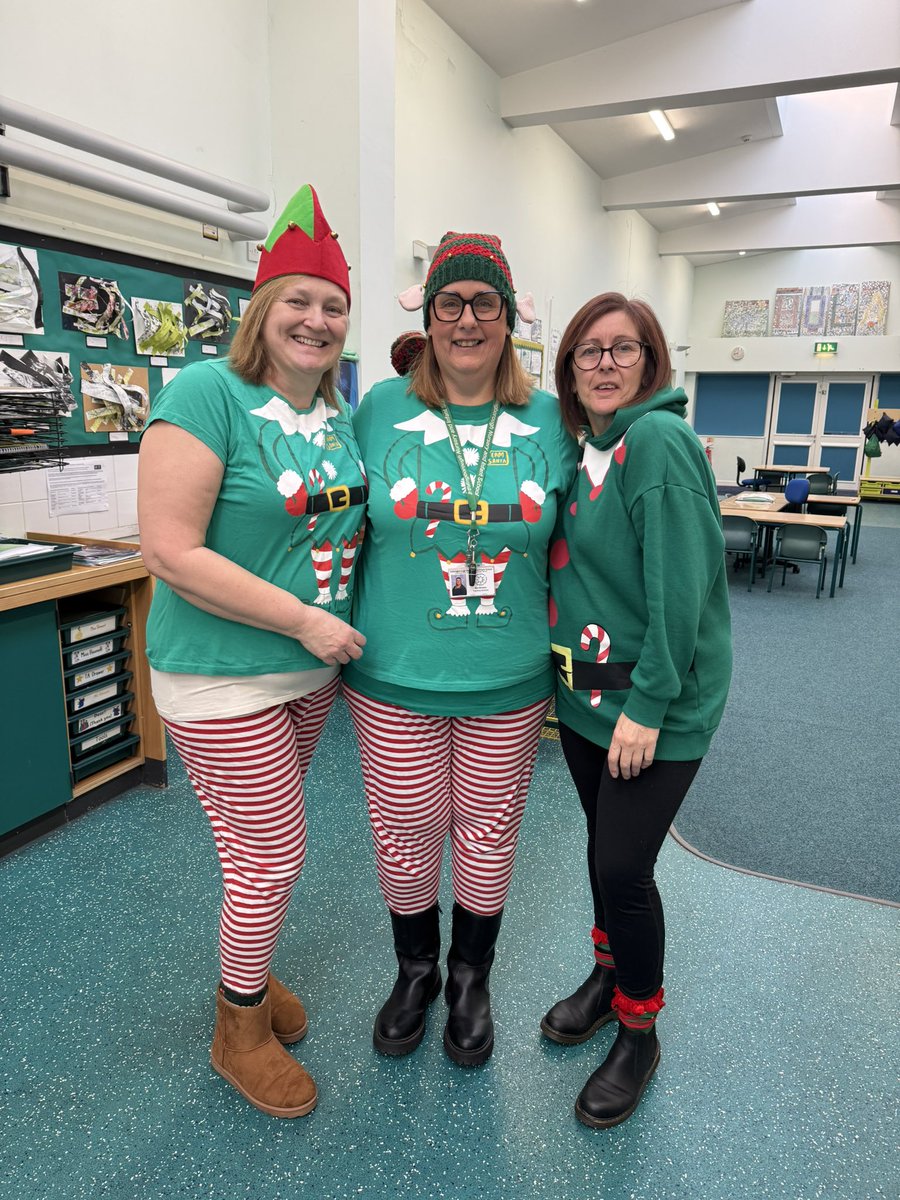 The elves are here!!