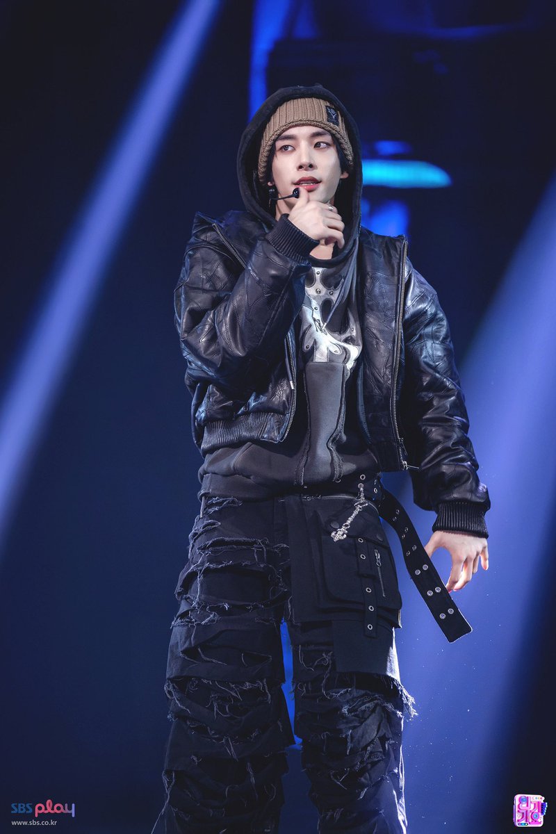 SBS 🖤 #제이크 #JAKE #ENHYPEN