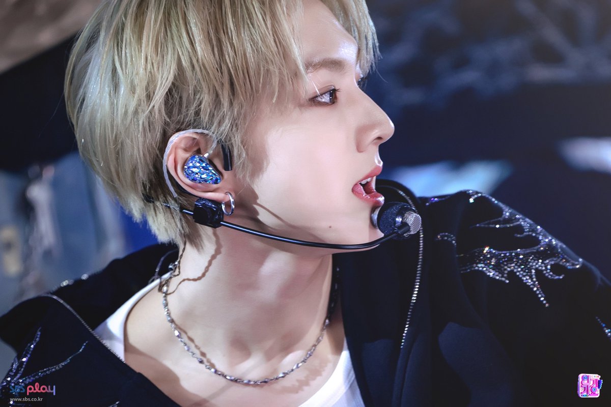 enhypenupdates's tweet photo. [PHOTO] 241206

ENHYPEN Official Photos on Inkigayo

(1/14)

@ENHYPEN_members @ENHYPEN #ENHYPEN #엔하이픈 #JUNGWON #정원 https://t.co/uy9yCVtggN