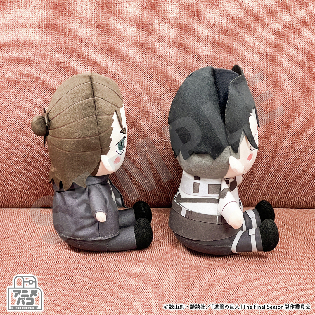 anime_bako's tweet photo. 🌟新商品のご紹介🌟
TV アニメ『進撃の巨人』
・だっこシリーズぬいぐるみ

だっこシリーズでエレン・リヴァイがもっているぬいぐるみが本物のぬいぐるみになりました🧸💗

▼ご注文はこちら▼
https://t.co/aHfiQATFzc

#shingeki #進撃の巨人 #アニメバコ https://t.co/cDIX9vpkWH