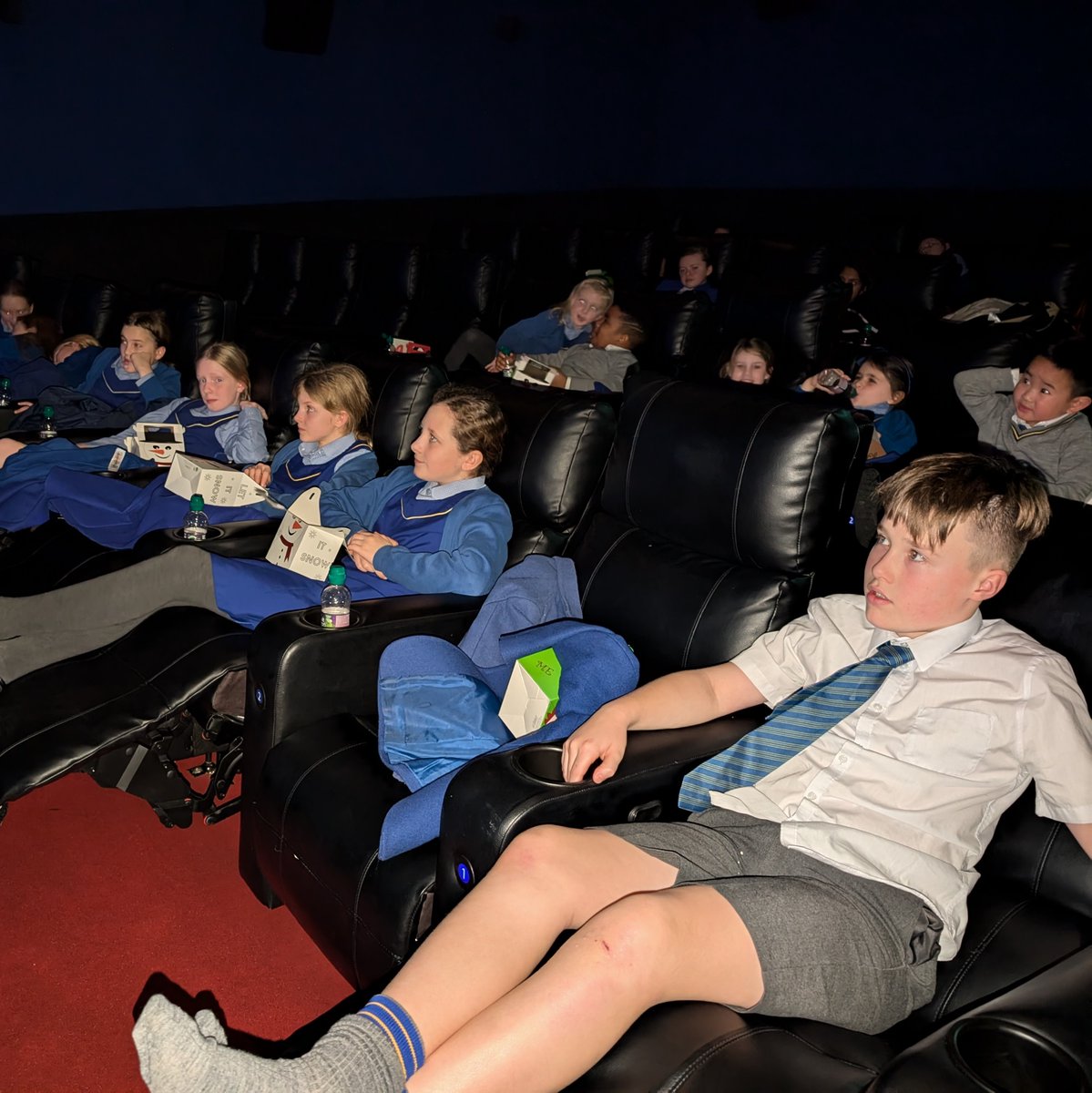 Downey House School tweet media