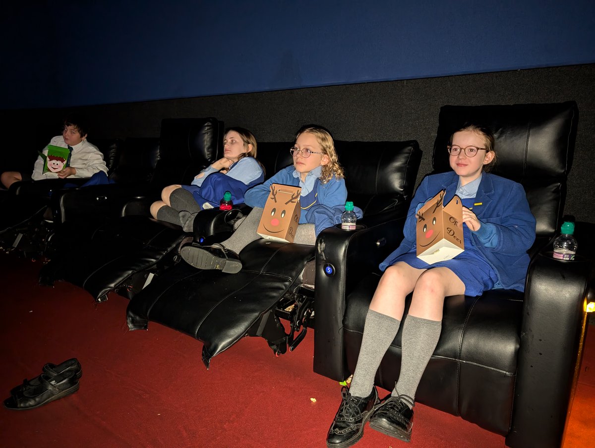 Downey House School tweet media