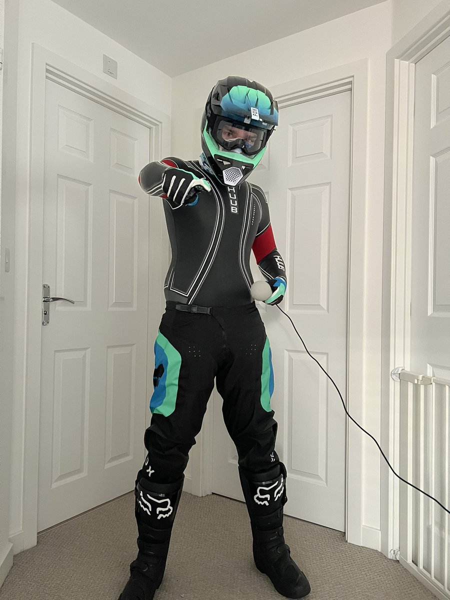 It’s time for your extraction, sub 😈