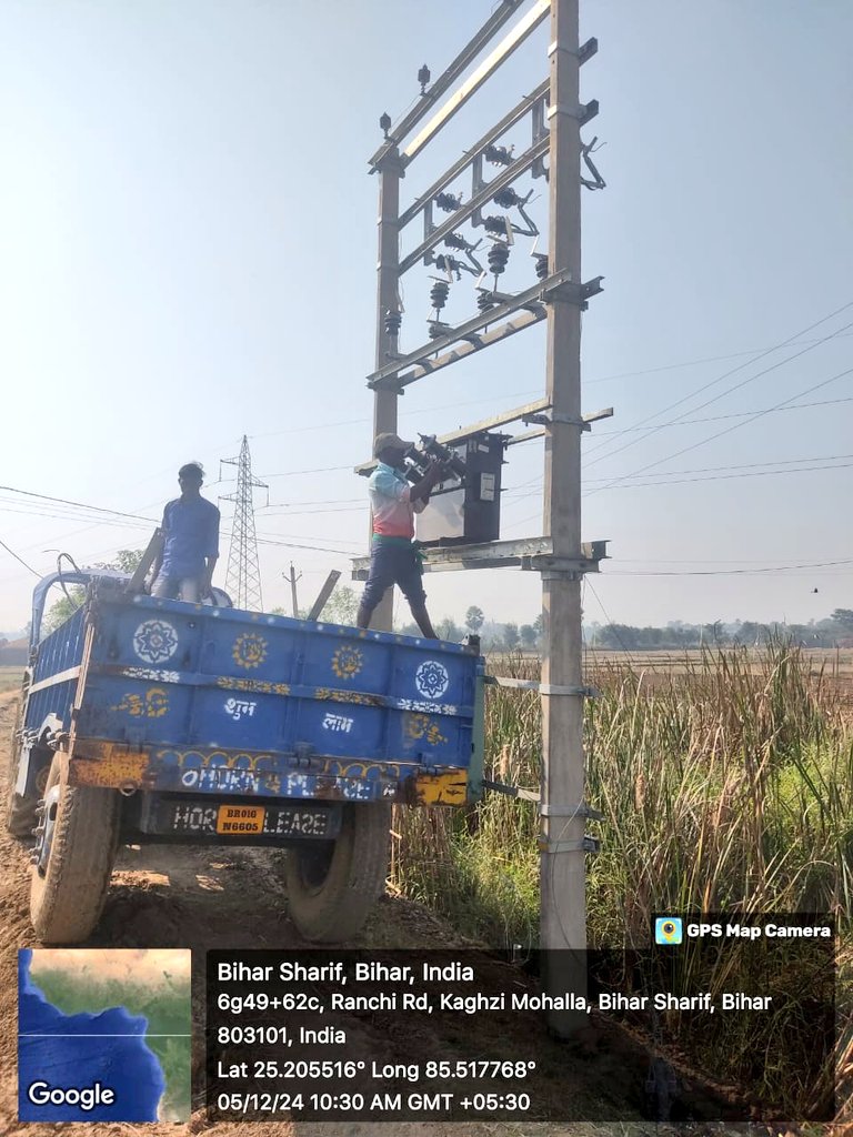 SEVA_SBPDCL's tweet photo. नालंदा में कार्यरत हमारी टीम

📍नगरनौसा ब्लॉक के बडीहा रोड में कृषि ट्रांसफार्मर की स्थापना की गई
📍चंदासी खंडा में 25 KVA  DTR को चार्ज किया गया
📍कल्याण बिगहा के डिहरीगढ़ में 50 वर्ग मिमी एबी केबल व गिरियक सेक्शन अंतर्गत प्यारेपुर गांव में एलटी एबी केबल लगाया गया

#BSPHCL https://t.co/YbQt18dQrj