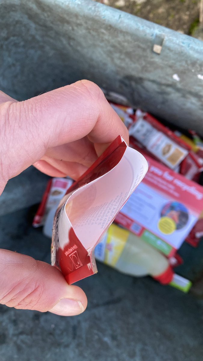 MrJonathanMock's tweet photo. @NorthSomersetC so your recycling crew refused to take away legitimate items today because - checks notes - they hadn’t been washed and cleaned? @NSomTimes https://t.co/40jhMQe6uK