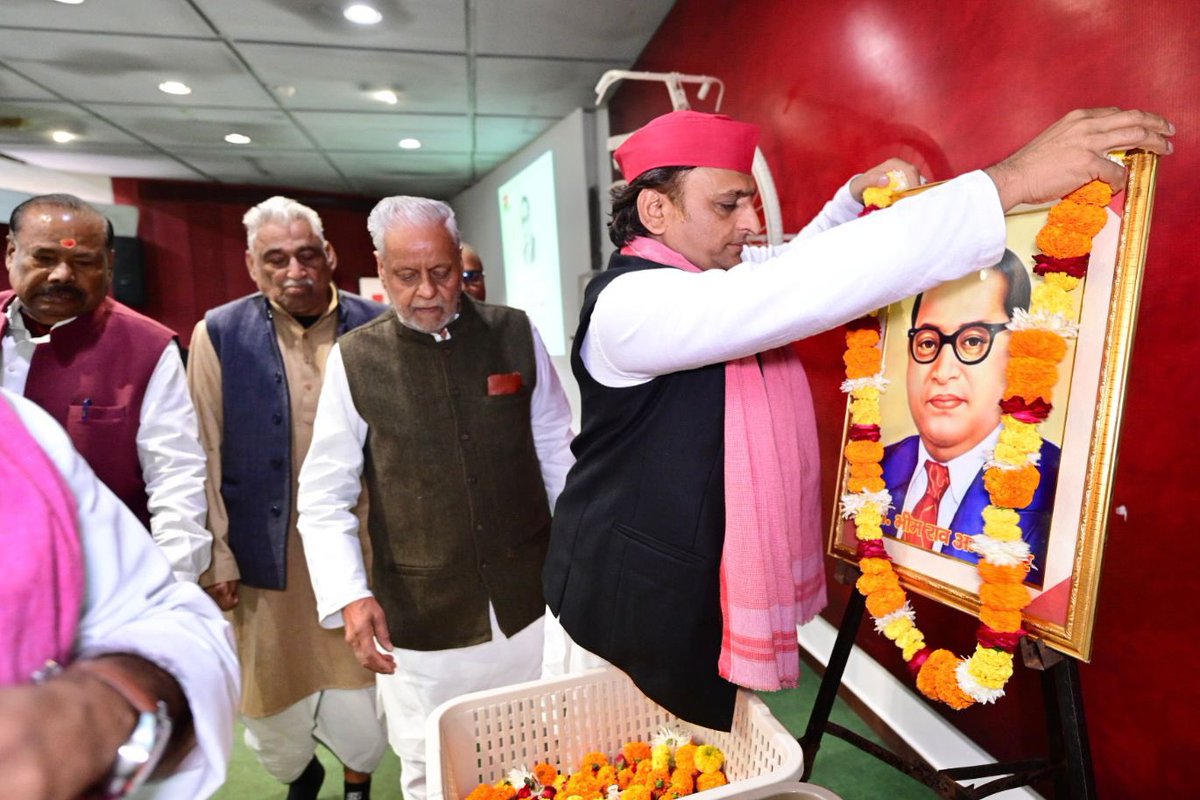 Akhilesh Yadav tweet media