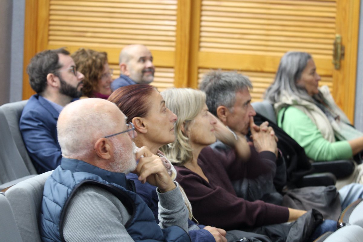 ElCampelloAyto (@elcampelloayto) on Twitter photo 👱🏻♀️ 🇭🇷 El cuarto documental de la serie “Mujeres Mediterráneas” expone la realidad social croata a través de sus mujeres <a href="/soniamarcoperez/">Sonia Marco</a> <a href="/JuanjoBerenguer/">Juanjo Berenguer</a> <a href="/MnavarroPerez/">marisa navarro perez</a>
Lee AQUÍ completa la noticia elcampello.es/index.php?s=no… 👱🏻♀️ 🇭🇷 El cuarto documental de la serie “Mujeres Mediterráneas” expone la realidad social croata a través de sus mujeres <a href="/soniamarcoperez/">Sonia Marco</a> <a href="/JuanjoBerenguer/">Juanjo Berenguer</a> <a href="/MnavarroPerez/">marisa navarro perez</a>
Lee AQUÍ completa la noticia elcampello.es/index.php?s=no…