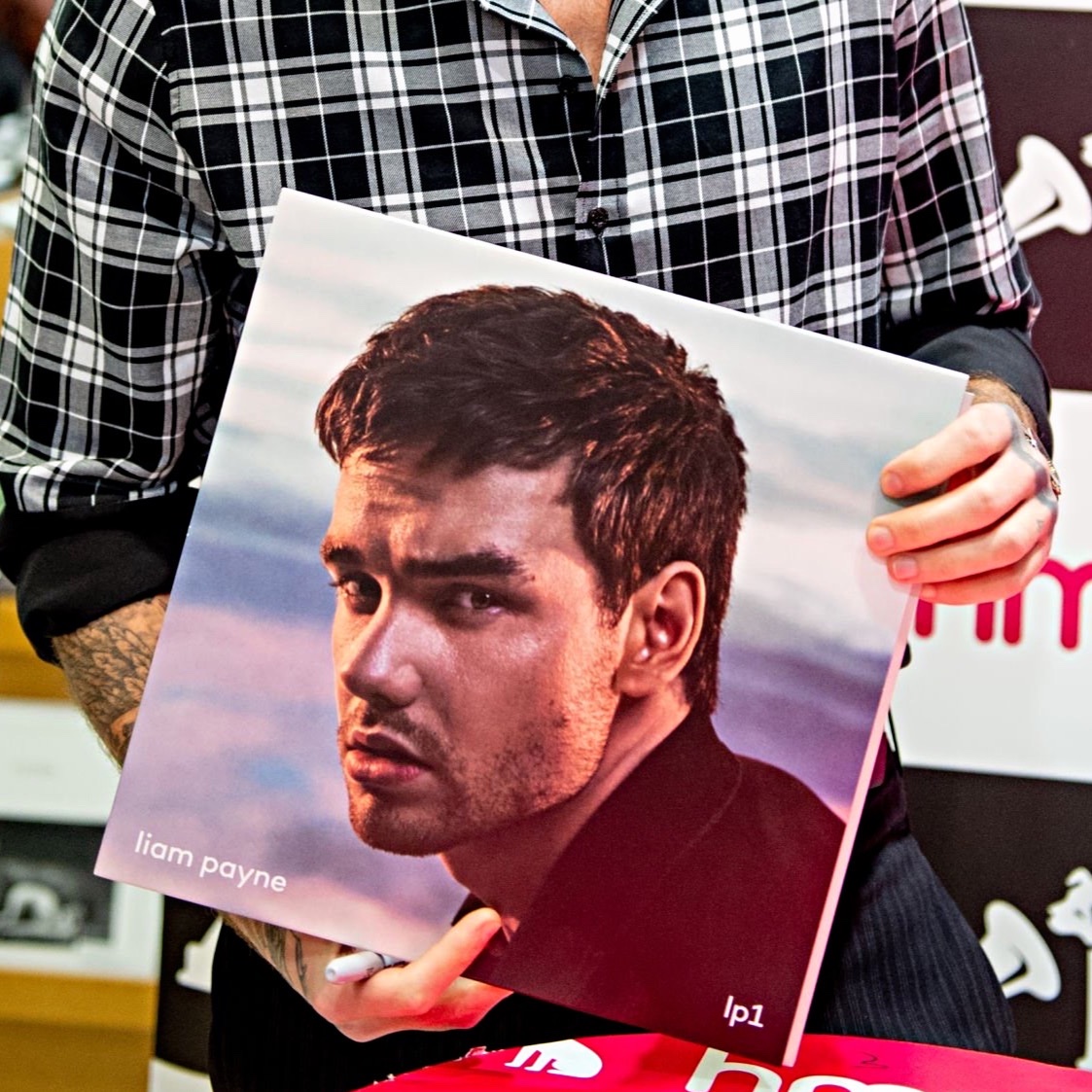 updatingljp's tweet photo. Today marks 5 years since Liam Payne released his first and only solo album 'LP1'. 

The album currently has 3.1 BILLION streams on Spotify only, which we are massively proud of him for! ❤️‍🩹💿 https://t.co/bp0KsJvE7F