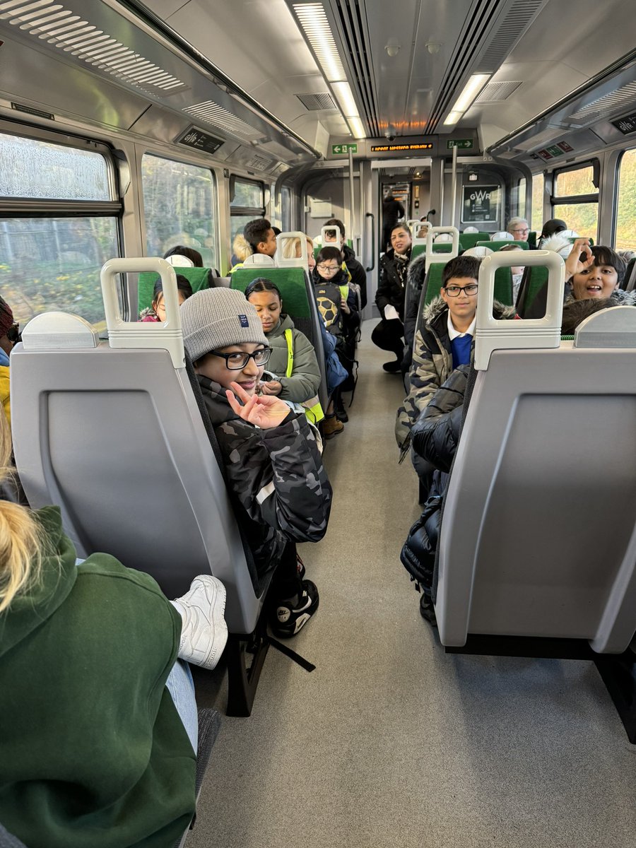 Banister Primary Sch tweet media