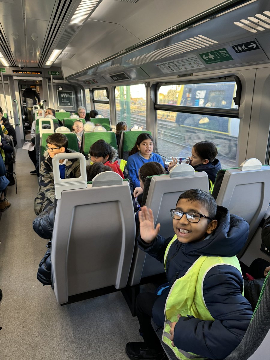 Banister Primary Sch tweet media