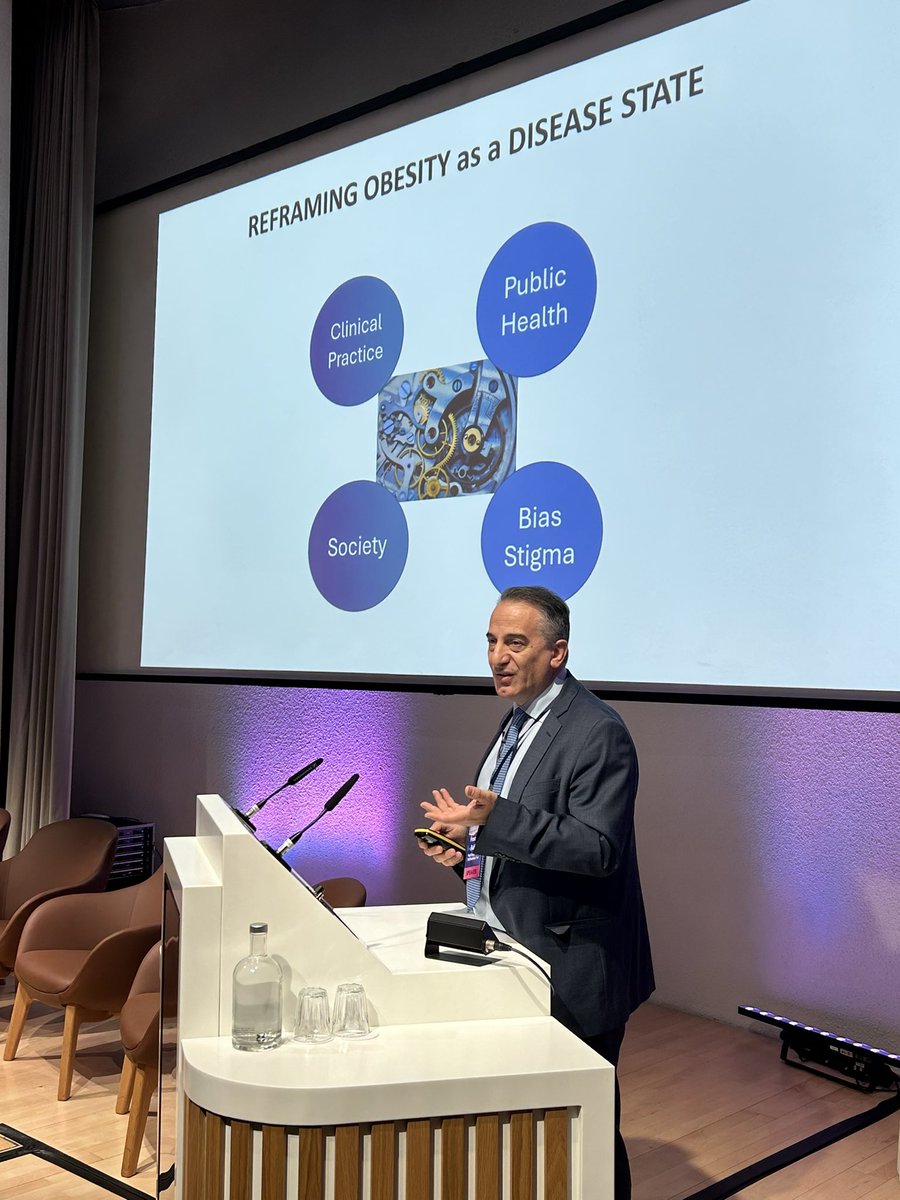And we are off <a href="/SOBAuk/">SOBA</a> WSM 2024

<a href="/FRubinoMD/">Francesco Rubino</a> starts by discussing the lancet commissioning group he chairs aiming to define obesity as a disease

A huge piece of work and one <a href="/SOBAuk/">SOBA</a> have formally endorsed joining 75 other world organisations

Fantastic stuff

#SOBAWSM24