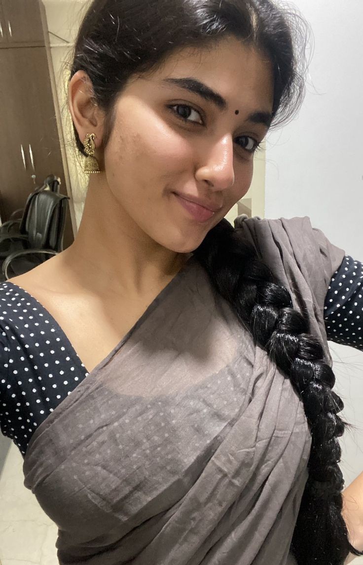 ghost_twtz's tweet photo. Yaaravadu irukkingala?? 🥶🥵 Like RT Follow then DM 👀 WORTH🤤 https://t.co/7oHKFeNobw