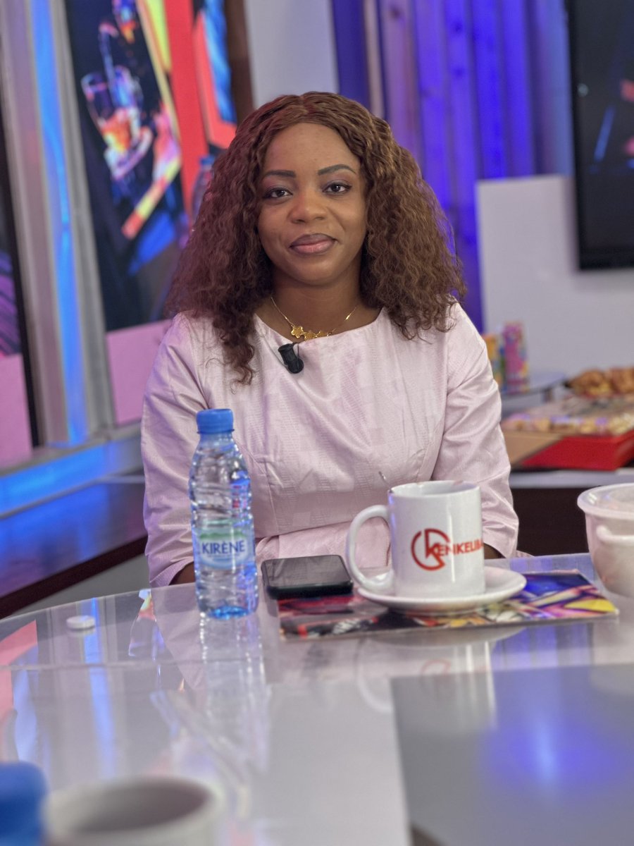 Kenkelibaa du Vendredi 06 décembre 2024 avec Sekouba Bambino
Artiste musicien guinéen <a href="/Sekouba_B/">Sékouba Bambino</a> 

KEY EM TI 
Artiste Rappeur
<a href="/KeyEmTi/">Key Em Ti</a> 

Nafy Mar Fall
Journaliste
Chargée de la commission TIC de <a href="/SportiveSenegal/">ANPS 💚💛❤</a>