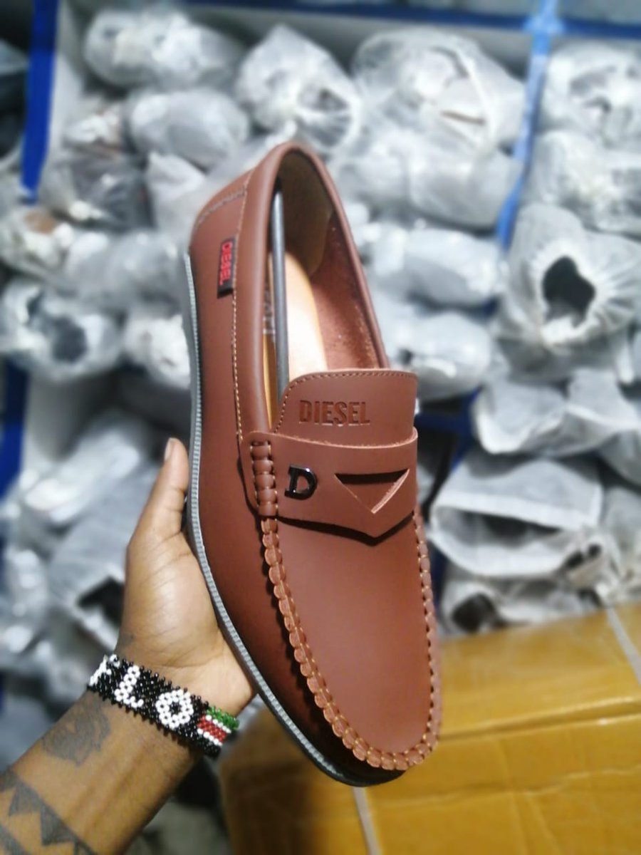 shoeshubplug254's tweet photo. Leather Loafers
Ksh 2800
Size 40-45
Whatsapp 0706570452
We deliver country wide
kikuyus #PepoChafu Kasongo #WhoIsFoolingWho #PepoChafu Gachagua Simon Kabu #MKU26THGRADUATION #JamhuriJobFair Twende KICC https://t.co/g9cpOp7Cbc
