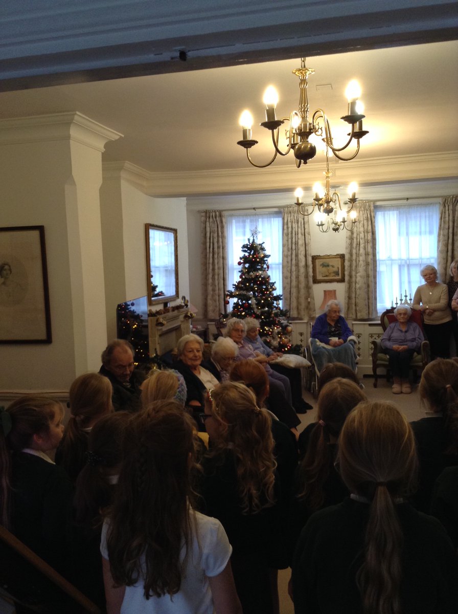 Minster C.E. Primary School Warminster tweet media