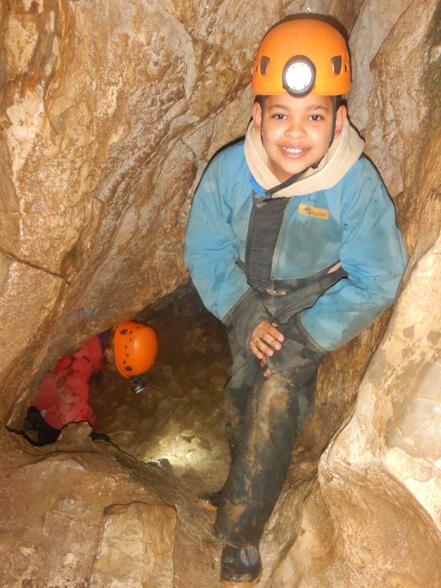 ArgoedOutdoor's tweet image. This week was the first of two with @FrancisPrimary. They all experienced mountain walking, canoeing and caving while working on their resilience, teamwork and communication skills. We had a great time and we hope you did too! We can't wait to do it again next week!