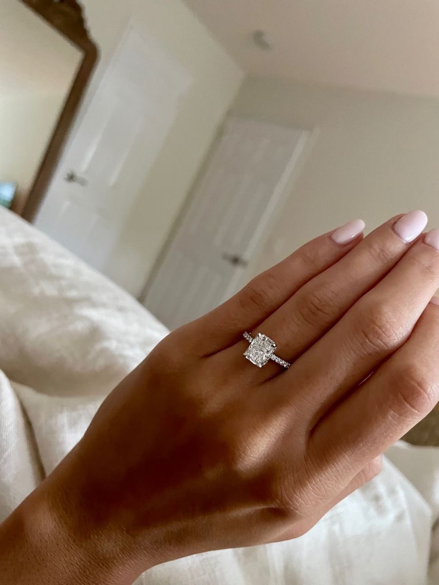 ThejourneyofACL's tweet photo. 2025 brides anyone??? 

Type YES and affirm if this is you❤️ https://t.co/XAWJqniePy