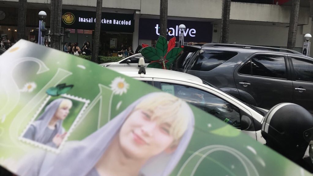 ysmnthx's tweet photo. im crying guys https://t.co/EUKWPJAWG3