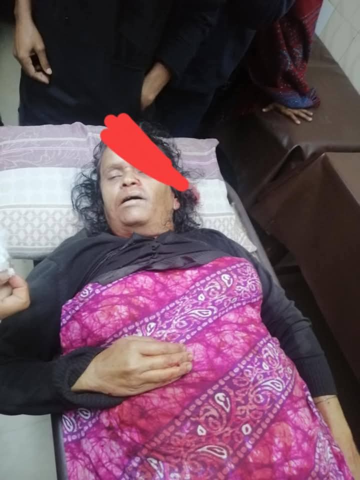 TheLizardKing_X's tweet photo. Sanatan Jagaran Manch's leader, Pranto Das's mother has been murdered in her home

Recently, extremists were inciting attacks on him by tagging his photos with ISKCON references on Facebook https://t.co/avmaQa2iWq